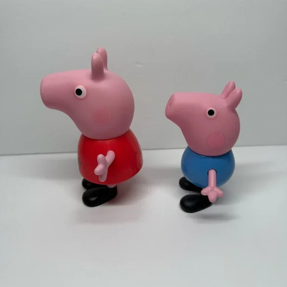 Peppa Pig Large Action Figures 5” Peppa & 4” George Hasbro Lot of 2 Jumbo Toys - Picture 3 of 6